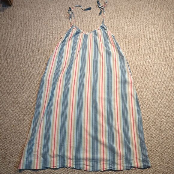 Old Navy All Day Maxi Swing Dress Small Stripes Tie Shoulder Beach Pockets - Picture 5 of 8